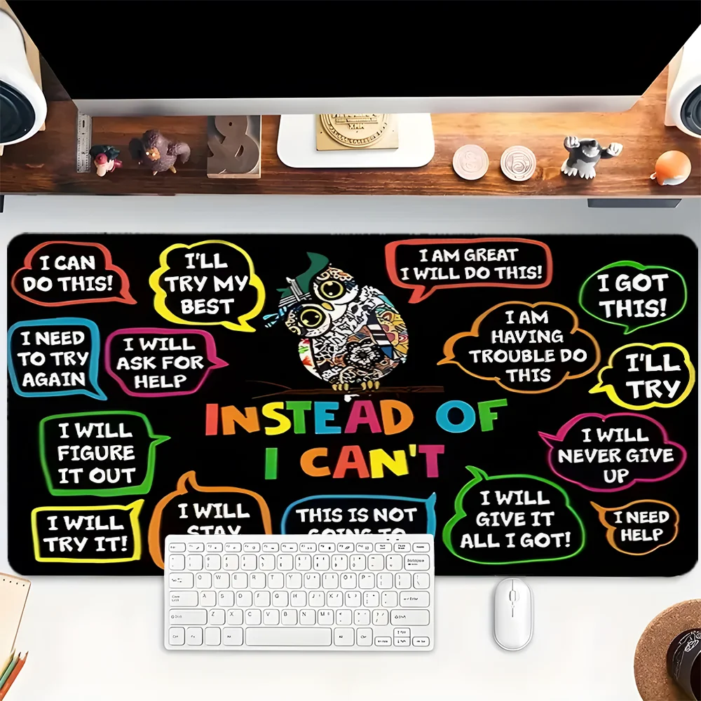 

Коврик для мыши с вдохновляющими цитатами XXL, игровой коврик для мыши, резиновая основа с прошитыми краями, нескользящий настольный коврик, аксессуары для компьютерного стола