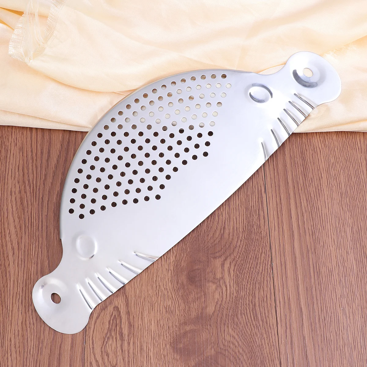 

Stainless Steel Strainer Kitchen Drainer Spaghetti Pasta Strainer Heavy Duty Lightweight Easy Draining Hanging