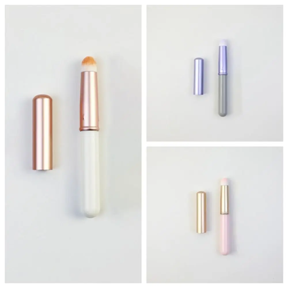 

Easy To Carry Multi-Purpose Lip Brush Portable Round Head Mini Lipstick Brush Professional Strong Coverage Concealer Brush Women