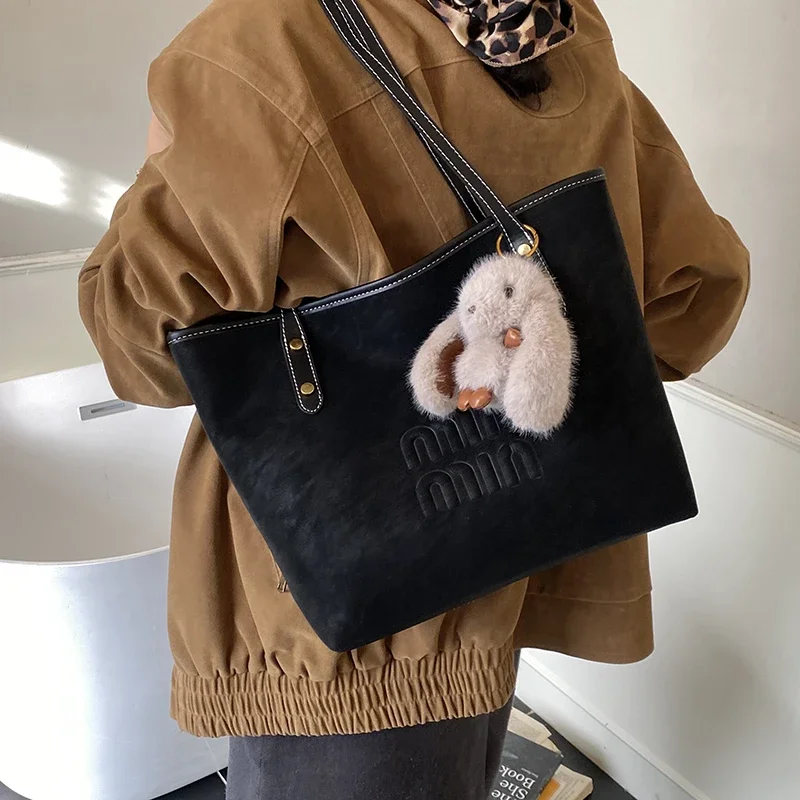 

High-End Luxury Tote Bag Elegant Vintage Design With Solid Color And Letter Logo For Fashionable Women Best