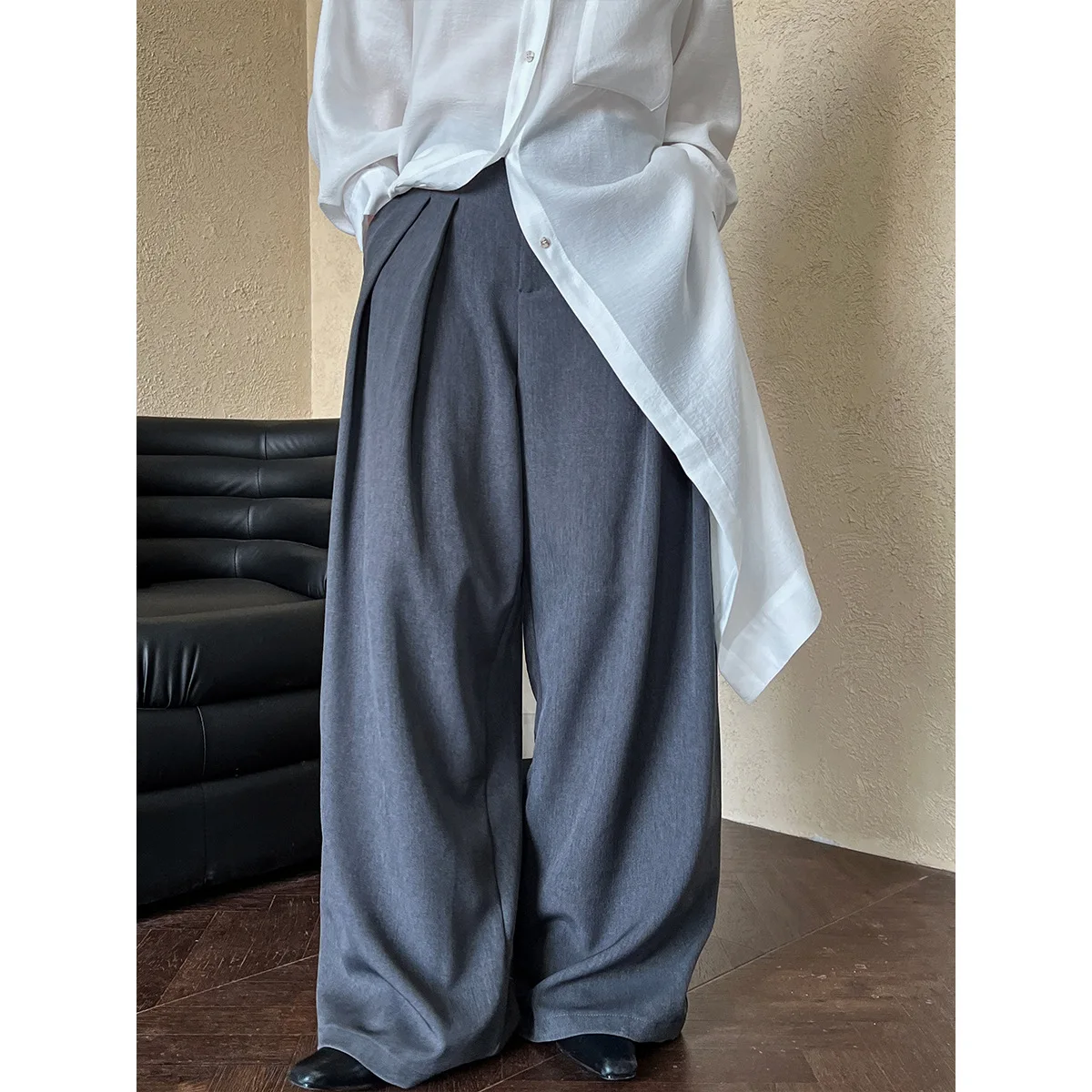 Drapey wide-leg floor-length suit pants for women 2024 autumn new style loose old money style pleated trousers