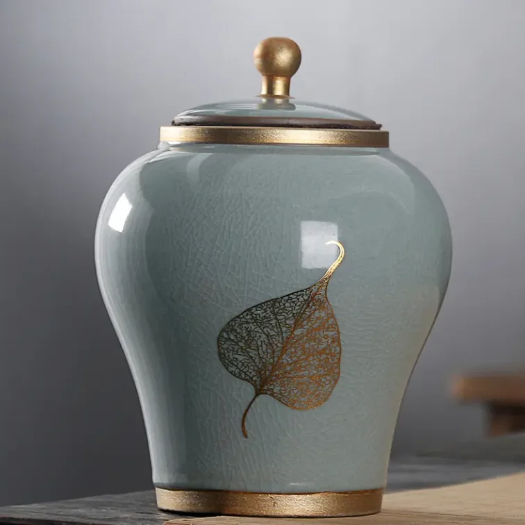 Sales Large Pet Ceramic Urn Suitable for Cat Dog Human Commemorative Cremation Urn