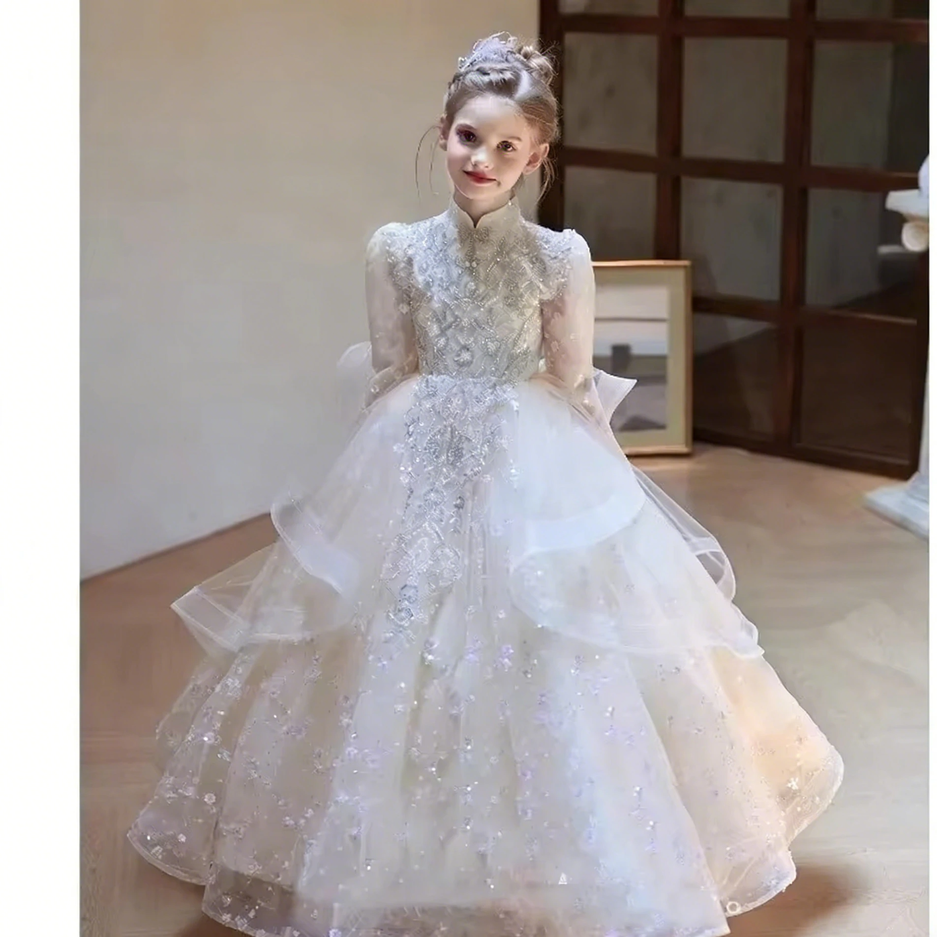 Customized Flower Girl Dress For Wedding Appliques Glitter Long Sleeve Floor Length Luxury Kids Birthday First Communion Gown