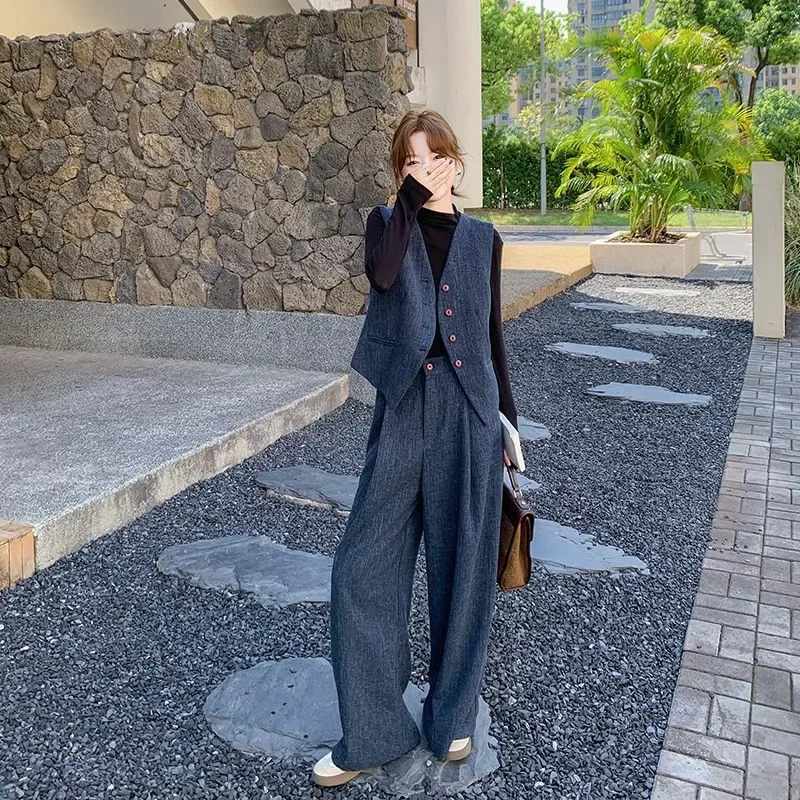 

Women's Sleeveless Vest & Wide-Leg Pants Two-Piece Set Denim Texture Button Front Loose Fit Casual Office Outfit