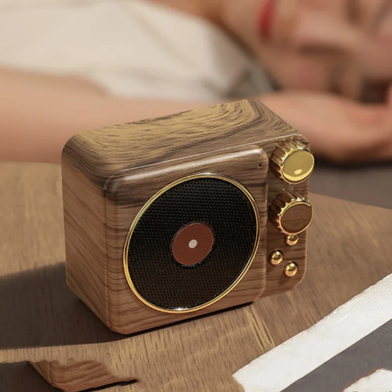 Audio Mini Retro Wireless Portable Creative Caixa De Som Bluetooth Speaker Soundbar Wood Grain Small Speaker FM Gift MP3 Player