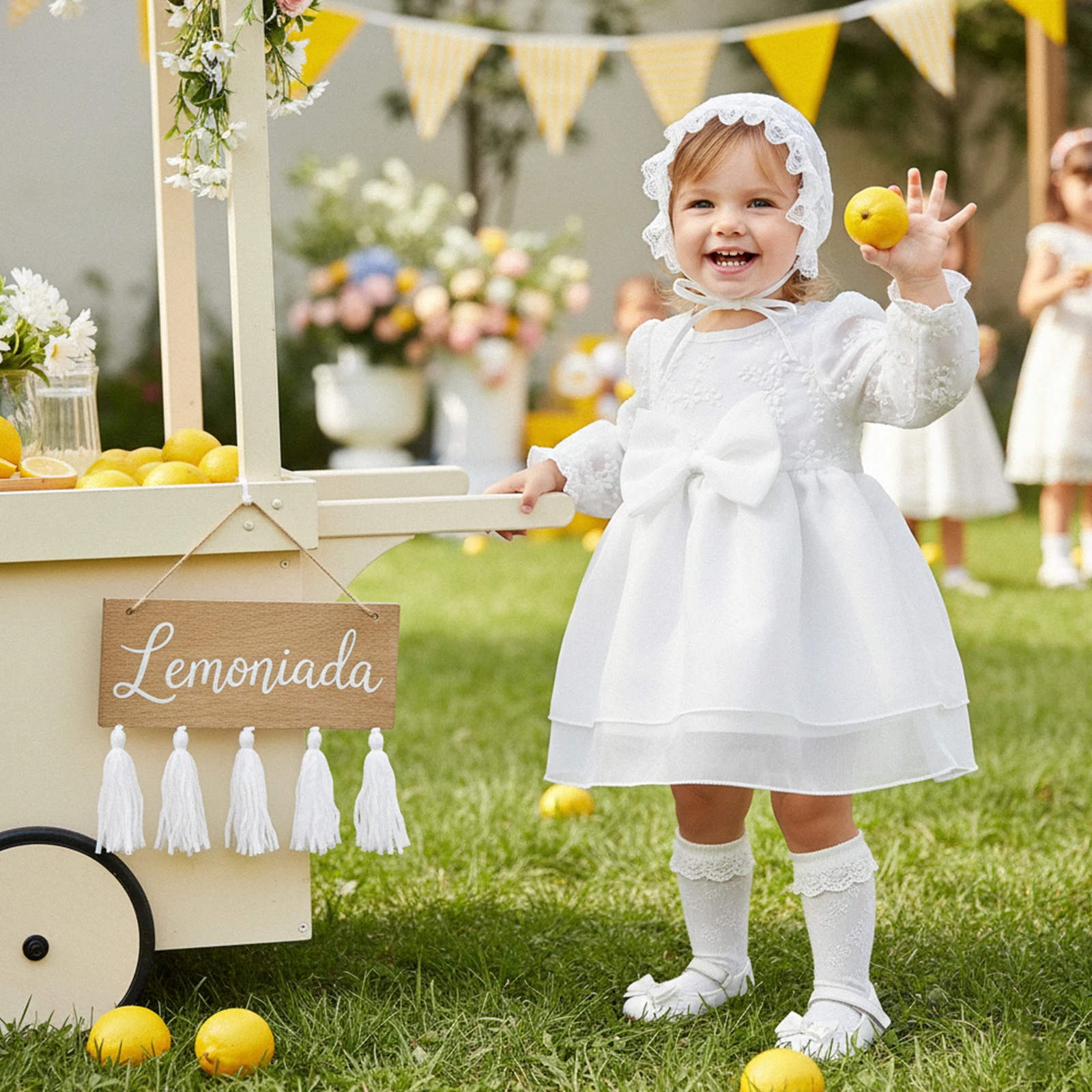 

Весеннее платье для малышек 2026 года с цветочной вышивкой, модное, с длинным рукавом, круглым вырезом, из фатина, А-силуэт, с шляпкой