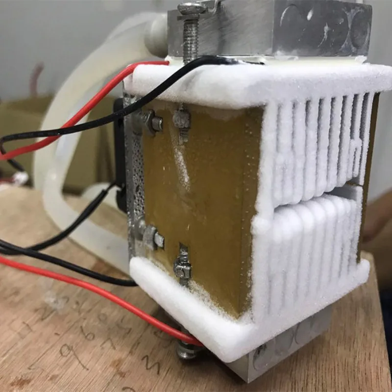 12V High Power Semiconductor Cooling Module, DIY Thermoelectric Refrigeration Kit, Electronic Cooler for Small Cooling Equipment
