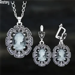 Vintage Plumflower Pendant Lady Queen Cameo Necklace Earrings Sets For Women Antique Silver Plated Rhinestone Cameo Jewelry Set