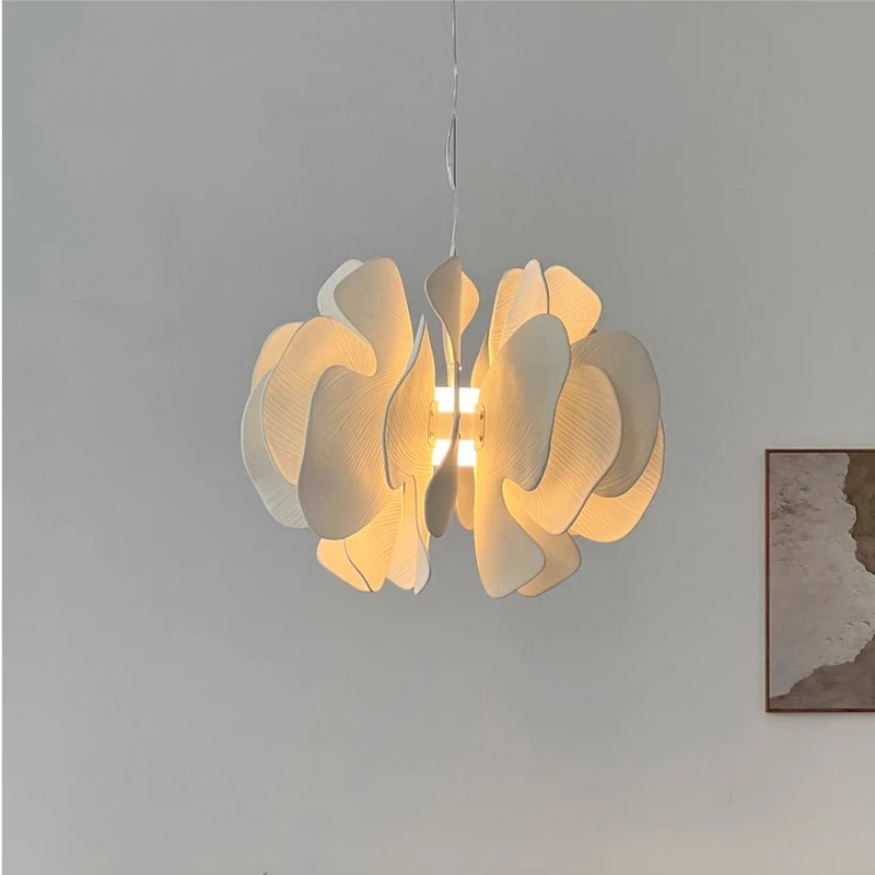 Nordic Creative White Petal Ceramics LED Ceiling Pendant Lights Personality Living Room Bedroom Restaurant Kitchen Hanging Lamps