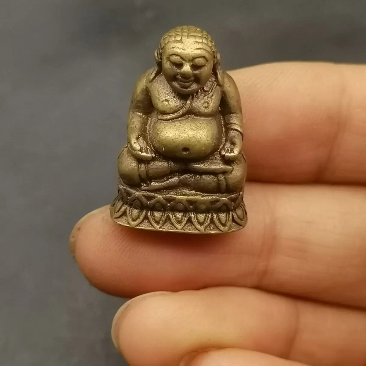Tibetan seated buddha with a big belly Statues Figurines Lucky Ornaments Home Decoration gifts