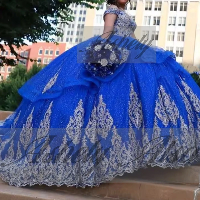 A1514 luxe mexicain bleu femmes robe de fête d'anniversaire Cap manches dentelle Applique robe de bal bal Quinceanera 15 16 14 nouveau personnalisé