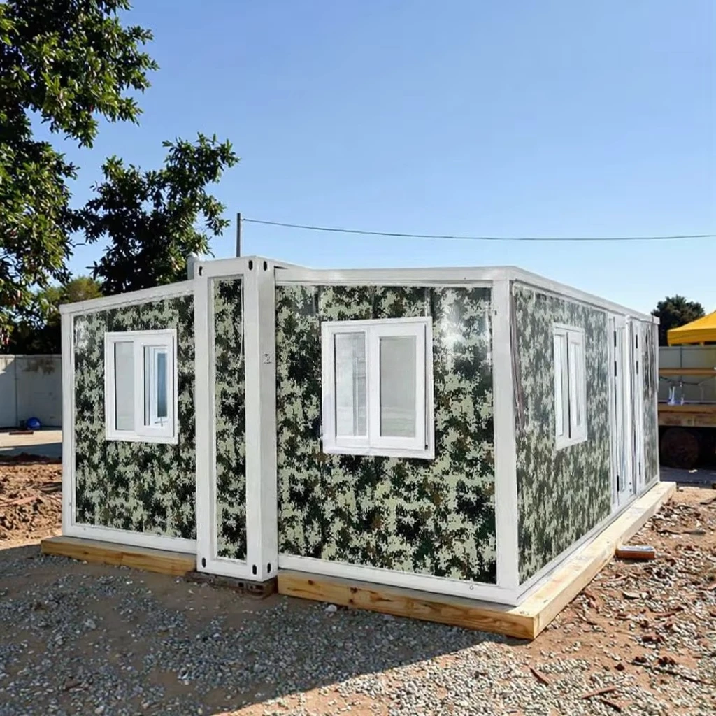 Hot Selling 20ft & 40ft Mobile Prefabricated Expandable Steel Container House  Hotel Use Fast Install Portable Glass House