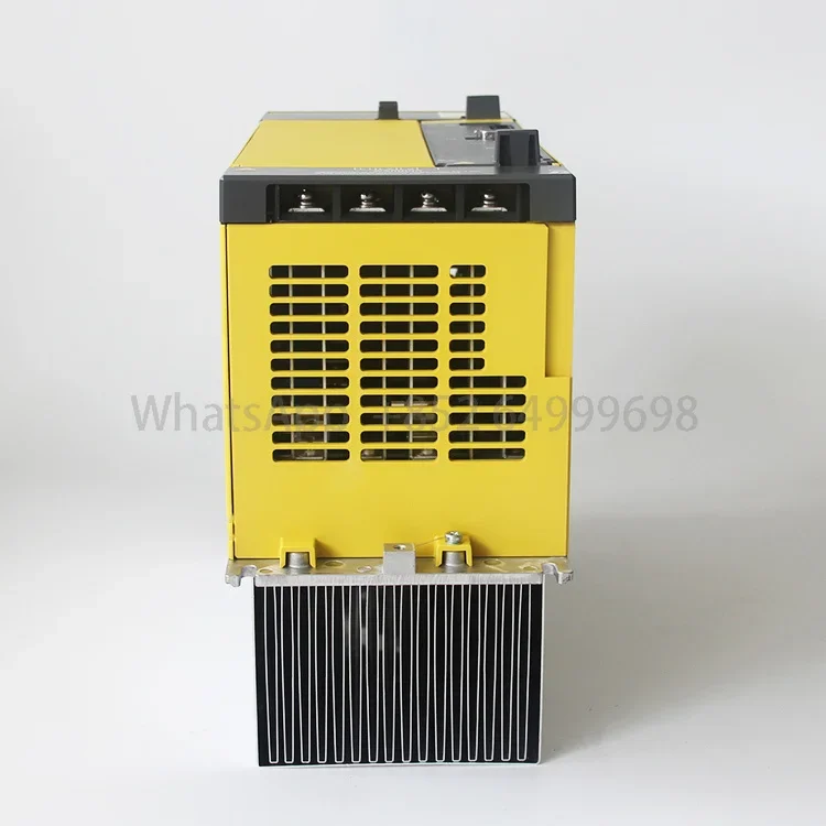 

A06B-6200-H037 Б/у Сервопривод протестирован нормально, в наличии, функциональный обычный