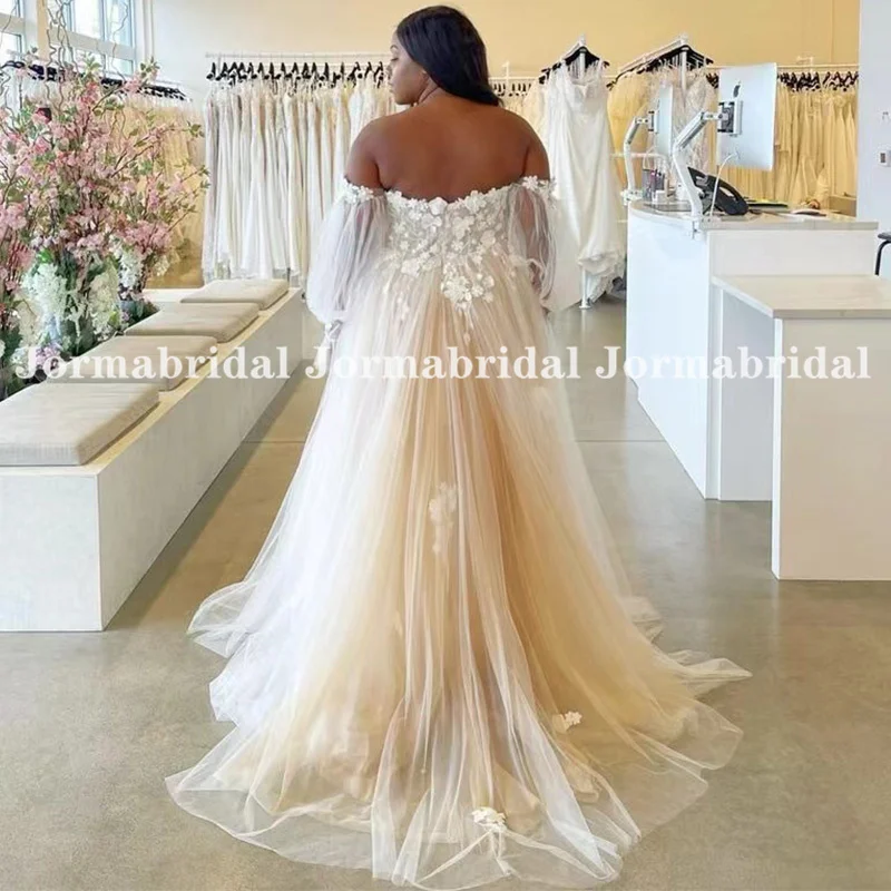 Plus Size Boho Wedding Dresses Light Champagne Sweetheart Floral Applique Soft Tulle Off Shoulder Puffy Long Sleeve Bridal Gowns