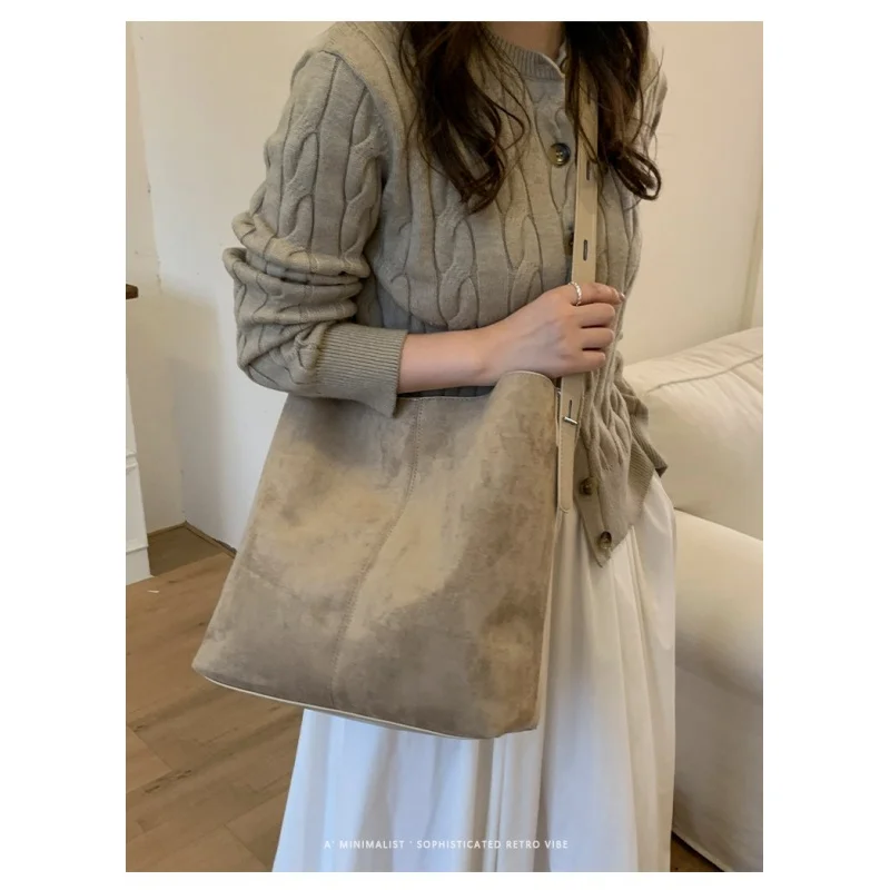 

Elite Ladies Tote Bag Made Of Microfiber Leather Featuring High-End Belgium Elegant Vintage Lightweight Soft Look