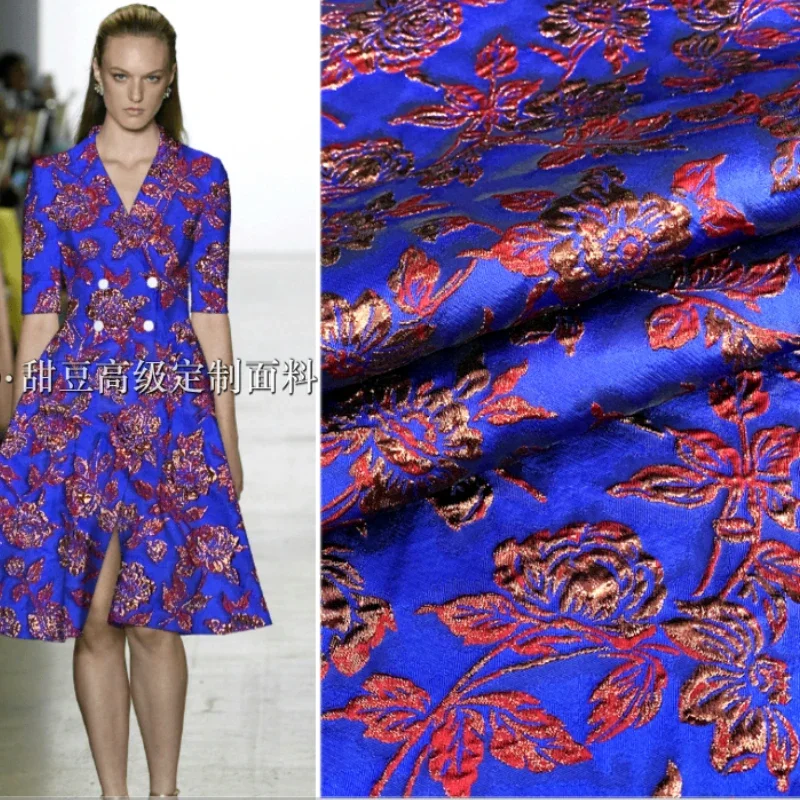 

Металлическая проволока, окрашенная в пряжу, жаккардовая ткань, весна-лето, платье с тиснением роз, костюм, пальто, одежда, европейский модный дизайн, шитье ткани