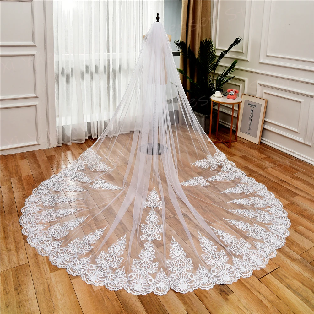 Fascinating Beautiful Women's Wedding Veil Fashionable Lace Appliques Cathedral Bridal Veil Romantic Graceful Cosas Para Bodas