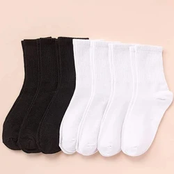 7 Pairs Women Classic Black And White Solid Color Fashionable Versatile Sweat-Absorbing Soft And Breathable Casual Socks﻿