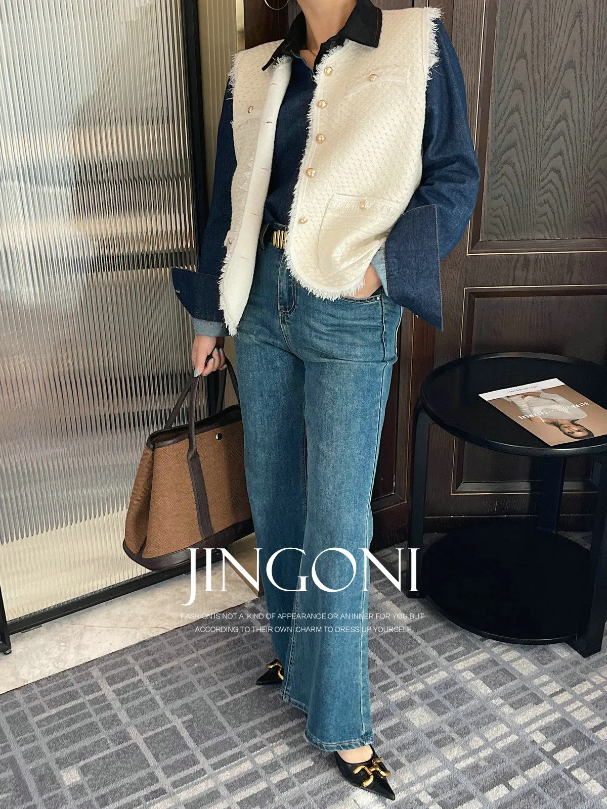 Knitted Vest Waistcoat Jacket Top Y2K Women Clothing 2025 Woman Spring Trend Korean Style Vintage Elegant Outerwears Luxury Crop