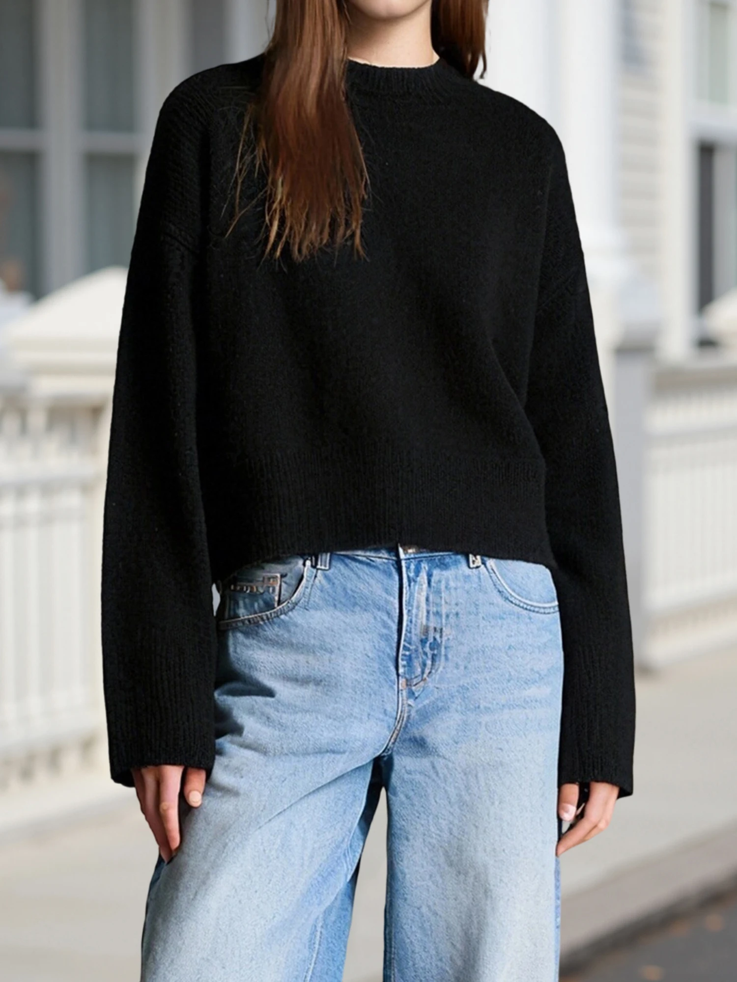 

Women s Cozy Knit Sweater with Ribbed Hem and Relaxed Fit Crew Neck Pullover for Fall Season Comfort