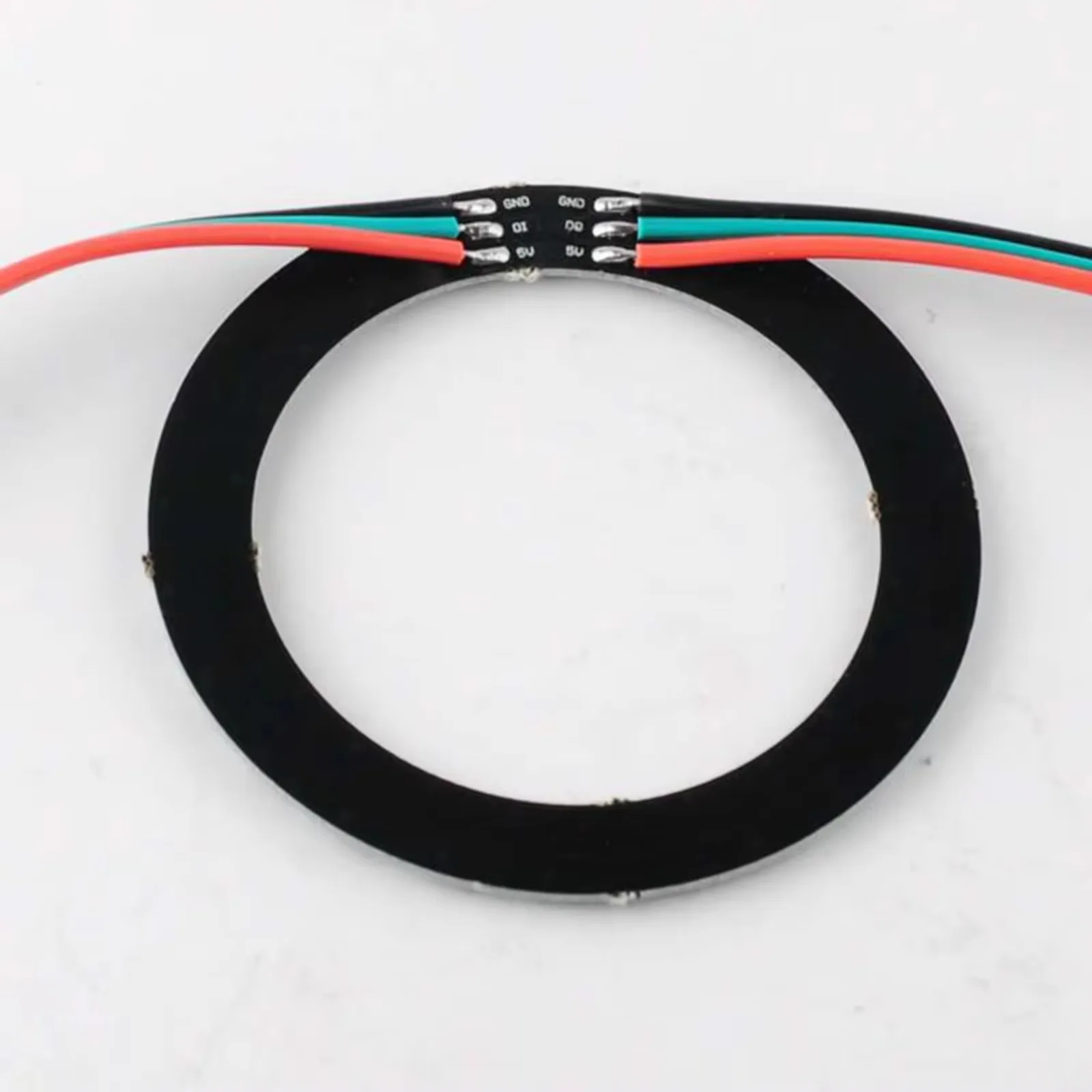 

10 шт. светодиодных колец WS2812B RGB 5050 с программируемым встроенным драйвером, 24-битная 256-уровневая регулировка яркости, 5В DC, на плате из стекловолокна