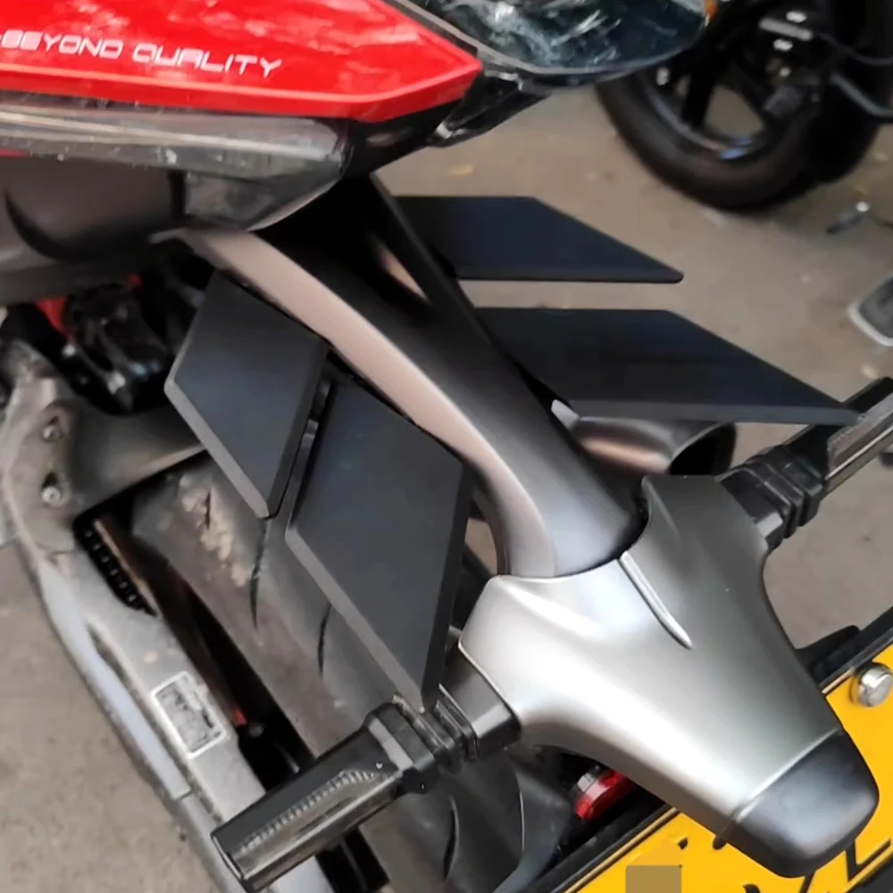 

mudguard modification For Loncin VOGE RR500S 500RR LX500GS-2 widened and thickened water blocking plate mud tile fixed wing