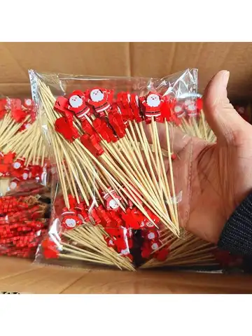 50Pcs/set Christmas Fruit Sticks Disposable Bamboo Sticks Snowflake Christmas Tree Elk Santa Claus Snowman Sticks Xmas Ornaments