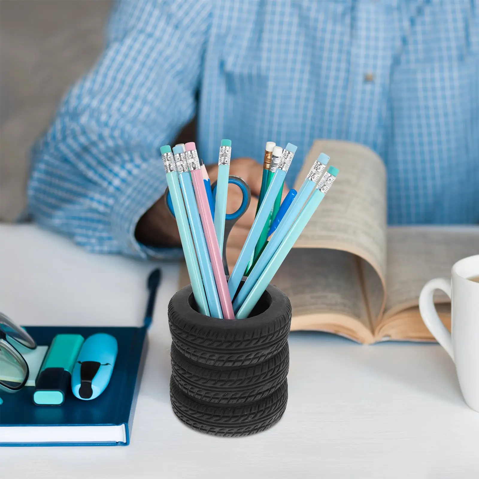 Caneta lápis balde titular estilo pneu caneta novidade lápis armazenamento modelagem organizador de carro para recipiente preto em forma de mesa escritório