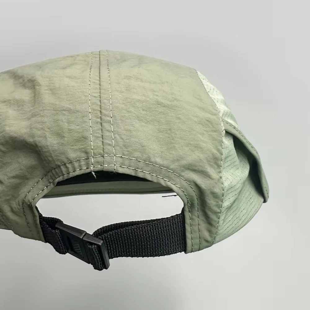 Cappelli da baseball casual a tesa corta Cappello da campeggio traspirante ad asciugatura rapida Cappello da sole con protezione solare regolabile