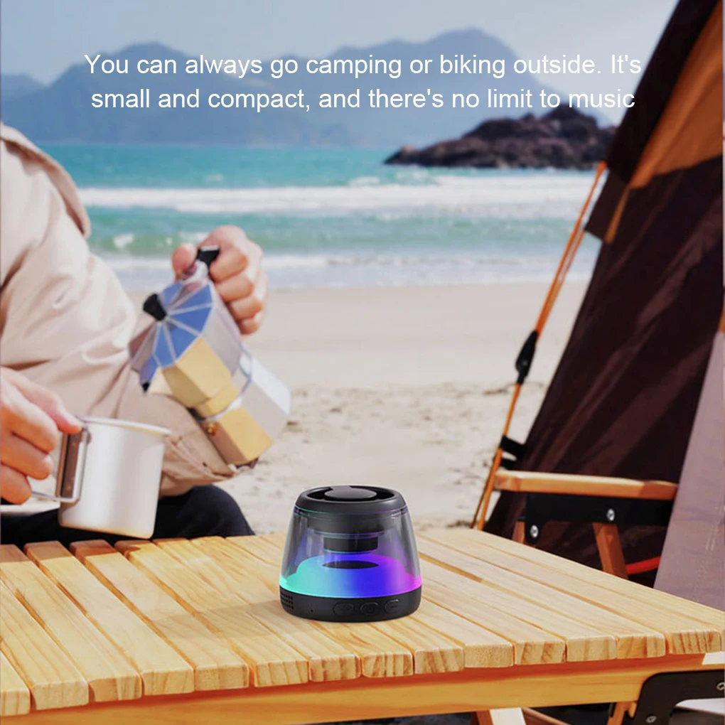 مكبر صوت صغير ABS مع ضوء محيطي RGB وحامل هاتف مغناطيسي 1. وظيفة الشفط المغناطيسي