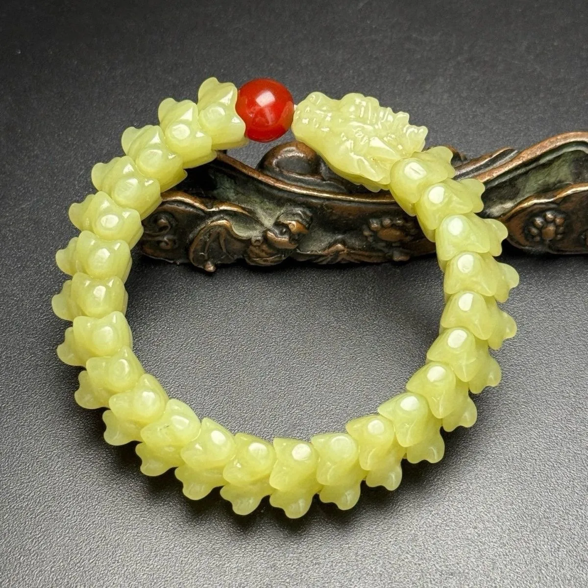 Certified Natural Hetian Jade Yellow Jade Hand-carved Exquisite Dragon Bracelet