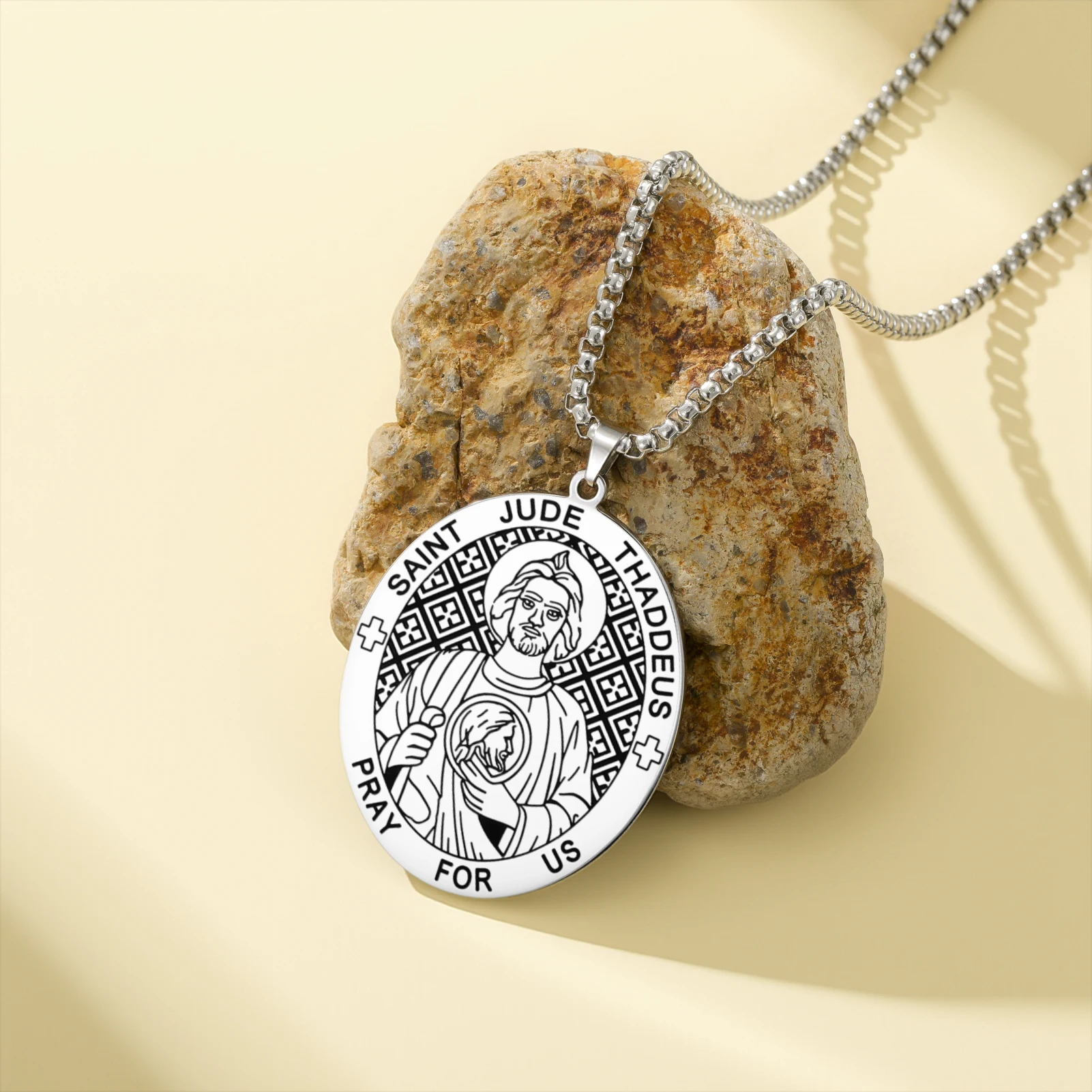 Kkjoy Heiliger Judas Thaddäus Schutzpatron-Halskette aus Edelstahl, doppelseitiges religiöses Amulett, Schmuckgeschenk für christliche Gläubige – Detail 13