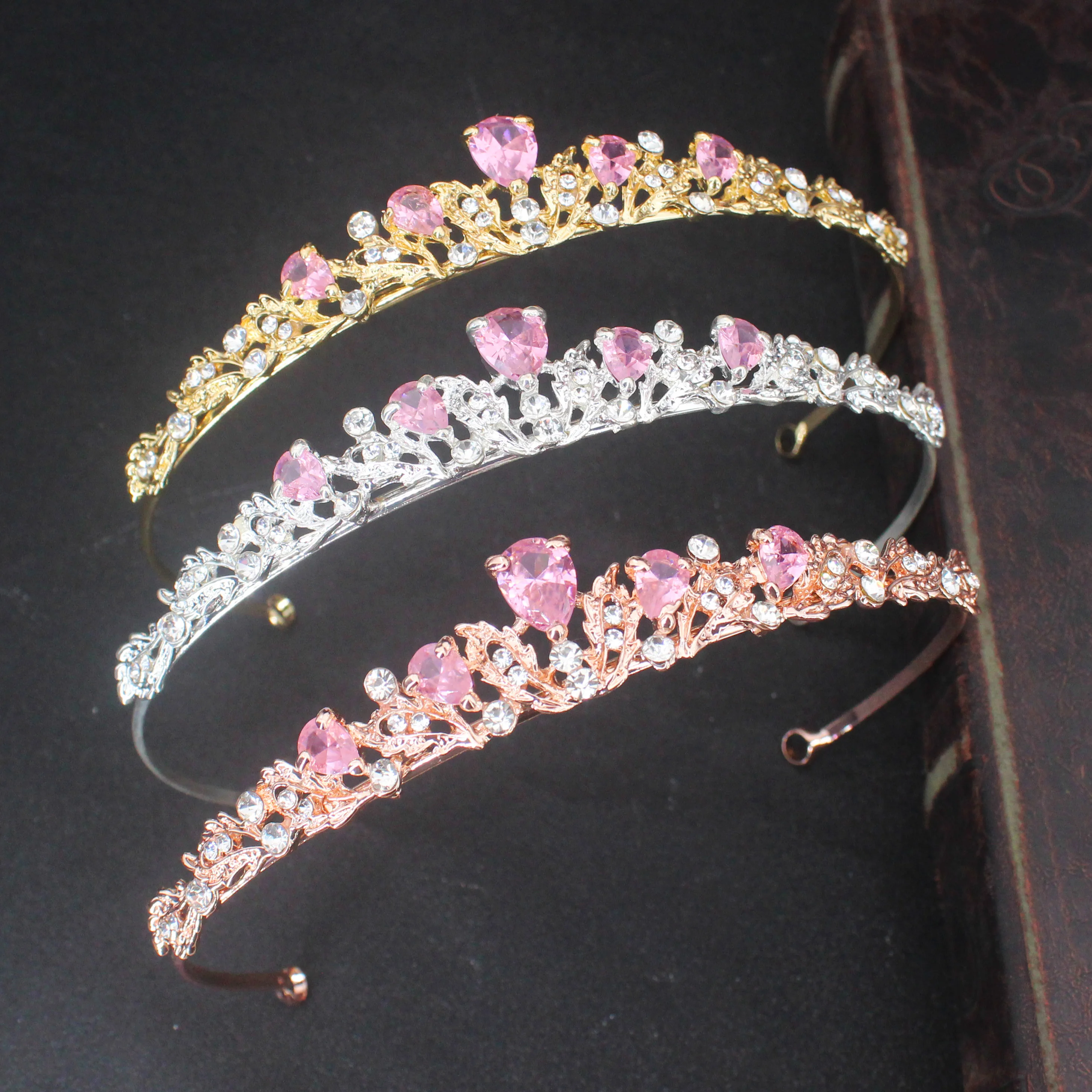 

Zircon Crystal Tiara Headband For Girl Pincess Luxury Rhinestone Crown Wedding Bridal Hair Jewelry Accessories Women Headpiece