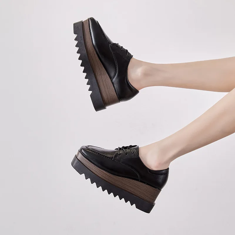 Oxford casual Donna Scarpe con zeppa con plateau in pelle Autunno Inverno Mocassini rialzati con punta quadrata Décolleté con lacci poco profondi Moda