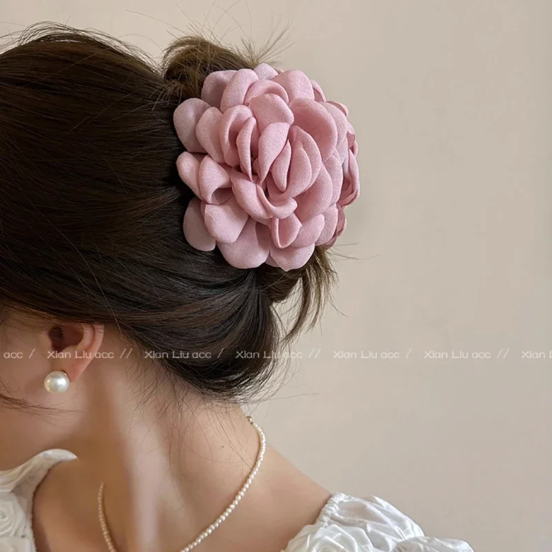 Hair Claw Dried Rose Blossom Claw Clip Female Style Shark Clip Sweet Claw Clip Spring/Summer New Style Hair Jewelry