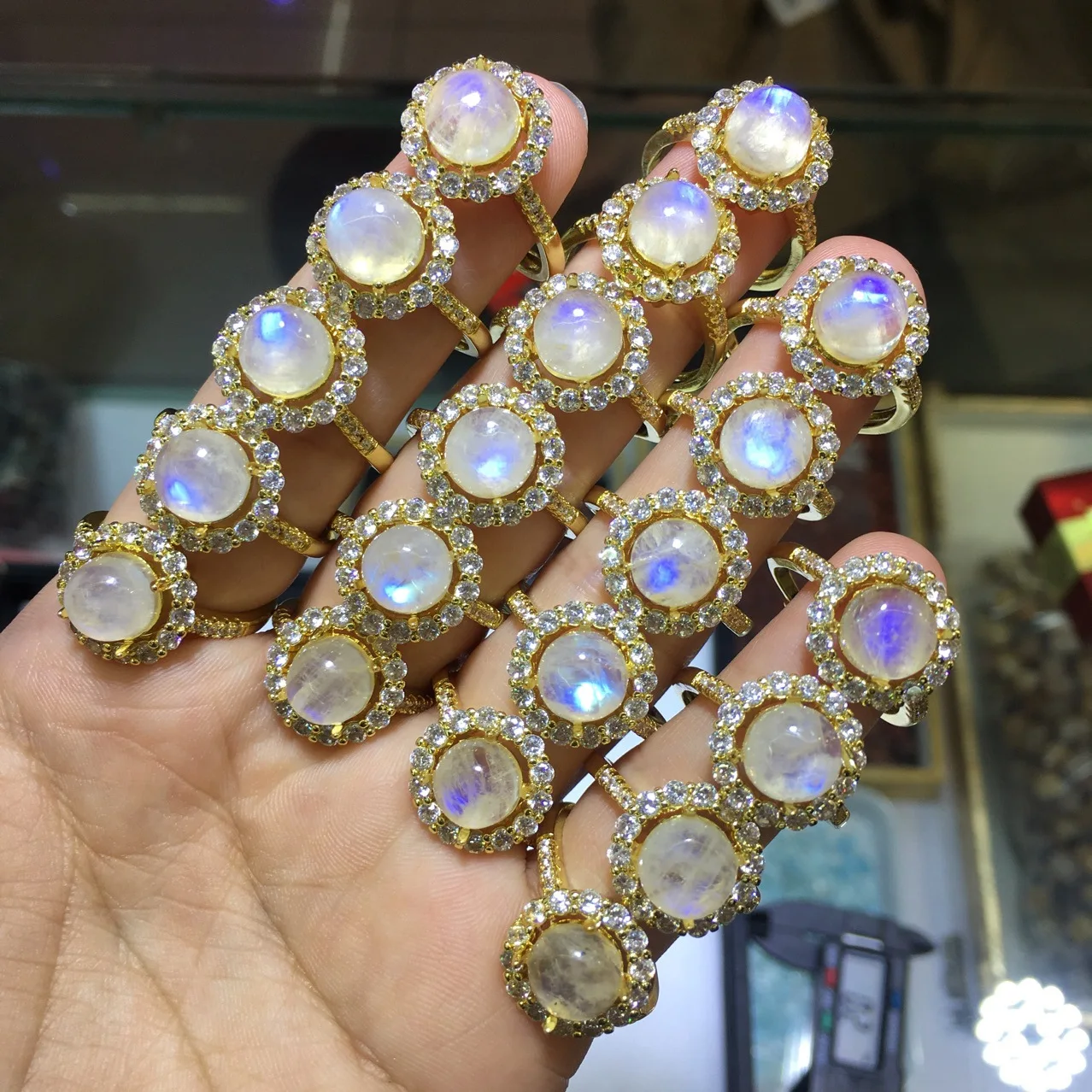 Wholesale 10pcs/lot Natural Rainbow Moonstone Rings,8mm Round Gem Ring,Semi-Precious Gemstone Jewlery Finger Rings,Adjustable