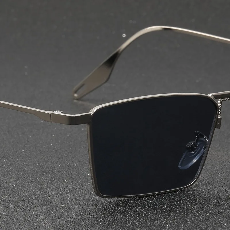 Modische Rechteckige Personalisierte Unisex-Brille aus Metall, Europäische und Amerikanische Retro-Sonnenbrille im Modestil – Detail 2