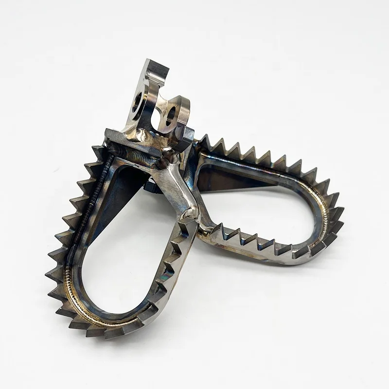 New Design Titanium Motorcycle Accessories CNC Titanium Footrests for Honda