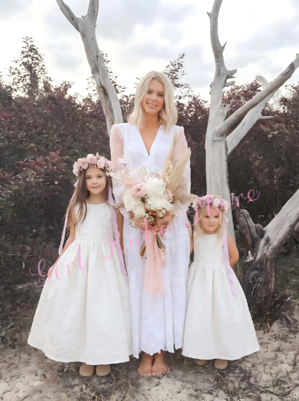 Elegant Ivory Satin Flower Girl Dress For Wedding A-Line Sleeveless With Bow Simple Banquet Bridesmaid Formal Occasion Ball Gown
