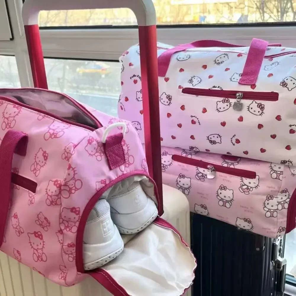 حقيبة أمتعة محمولة قابلة للطي حقيبة سفر مرحبا كيتي مقاومة للماء الكرتون سعة كبيرة حقيبة تخزين السفر حقائب للمرأة