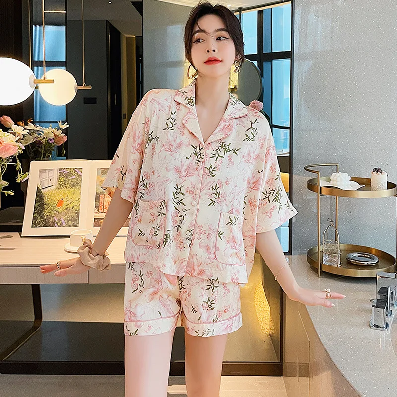 Women's Pajamas Summer Satin Short Sleeved Pajamas Two-piece Set Elegant Style Can Be Worn Outside Home Clothes