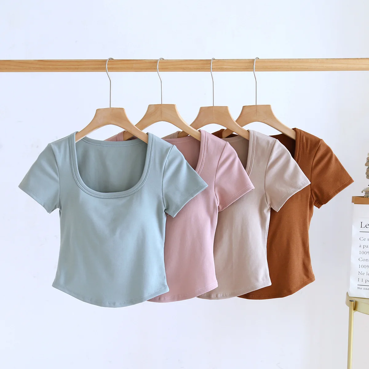 Women's Tops and Tank with Built Padded Bust Wireless Square Neck Solid Color Casual Short Sleeve T-Shirts Female Blouse C5705