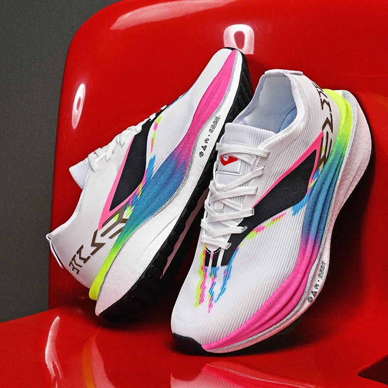 2025 Hot Selling Lightweight Mens Womens Sports Shoes Rebound Comfortable Flexible Running Shoes Street Fashion Walking Shoes