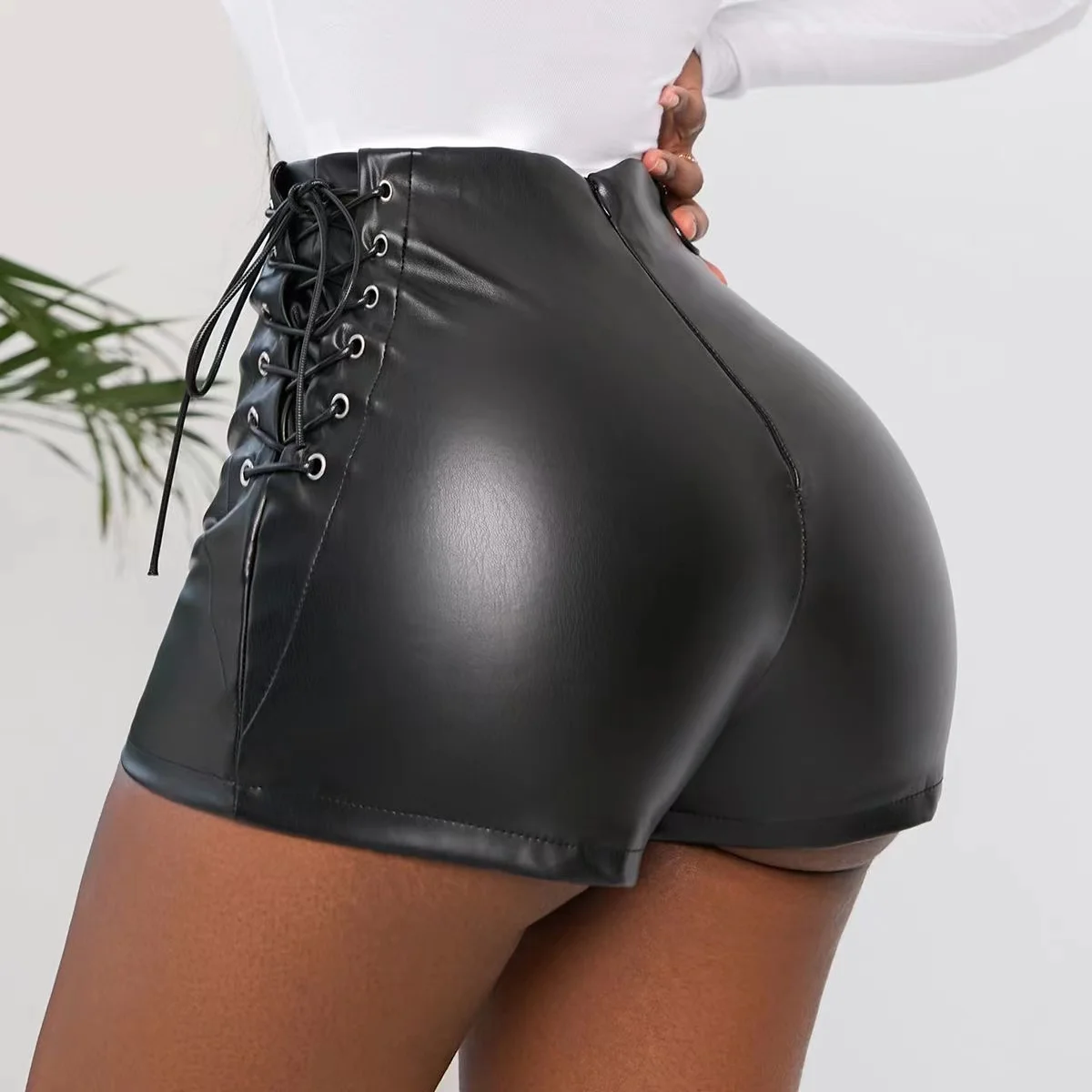 2024 New Black Pu Leather Bandage Shorts Women's High Waist Buttock Elastic Tight Sexy Boots Shorts