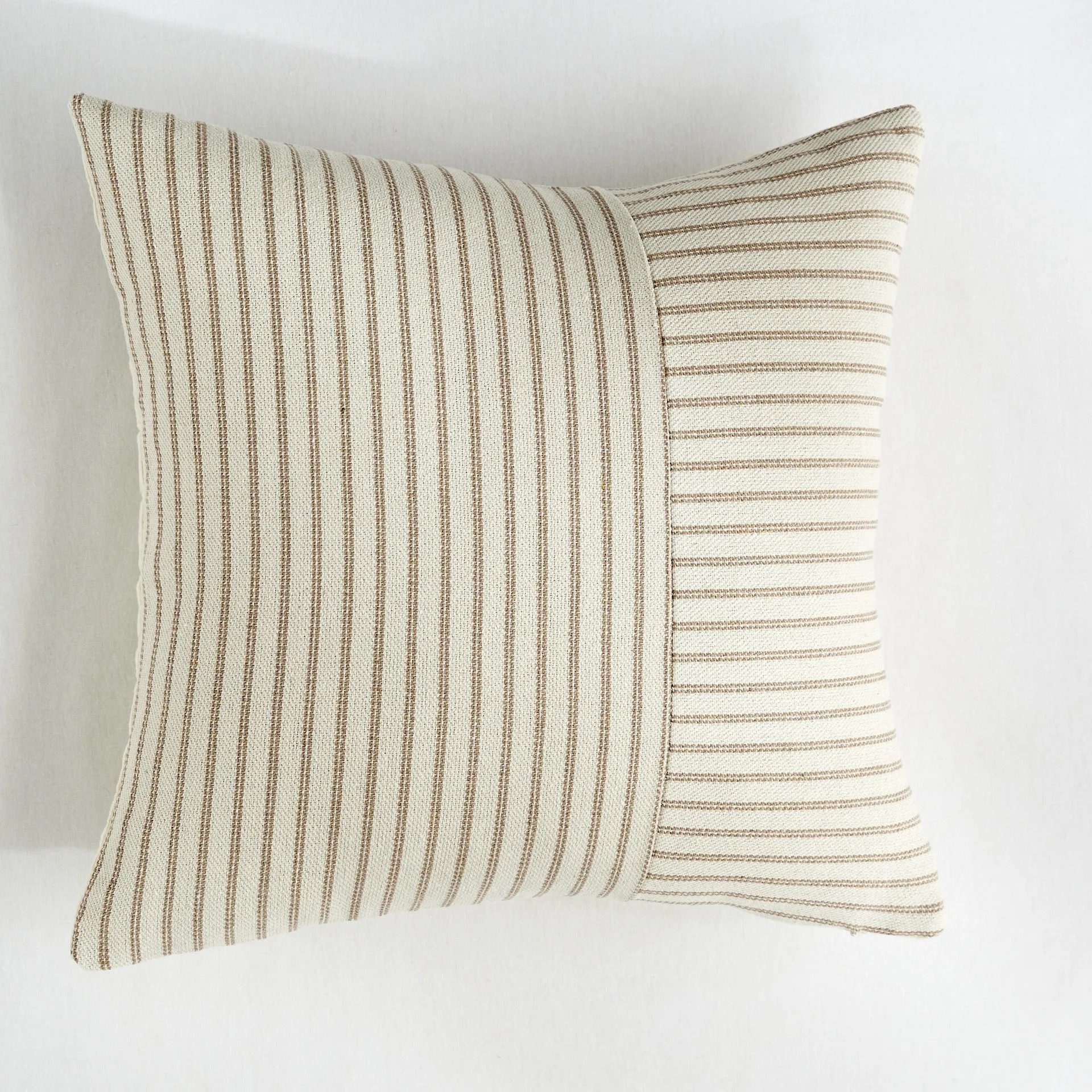 

Jacquard Striped Patchwork Pillowcase, Modern and Minimalist Cushion Cover, Home Decoration Pillowcase 30x50 45x45