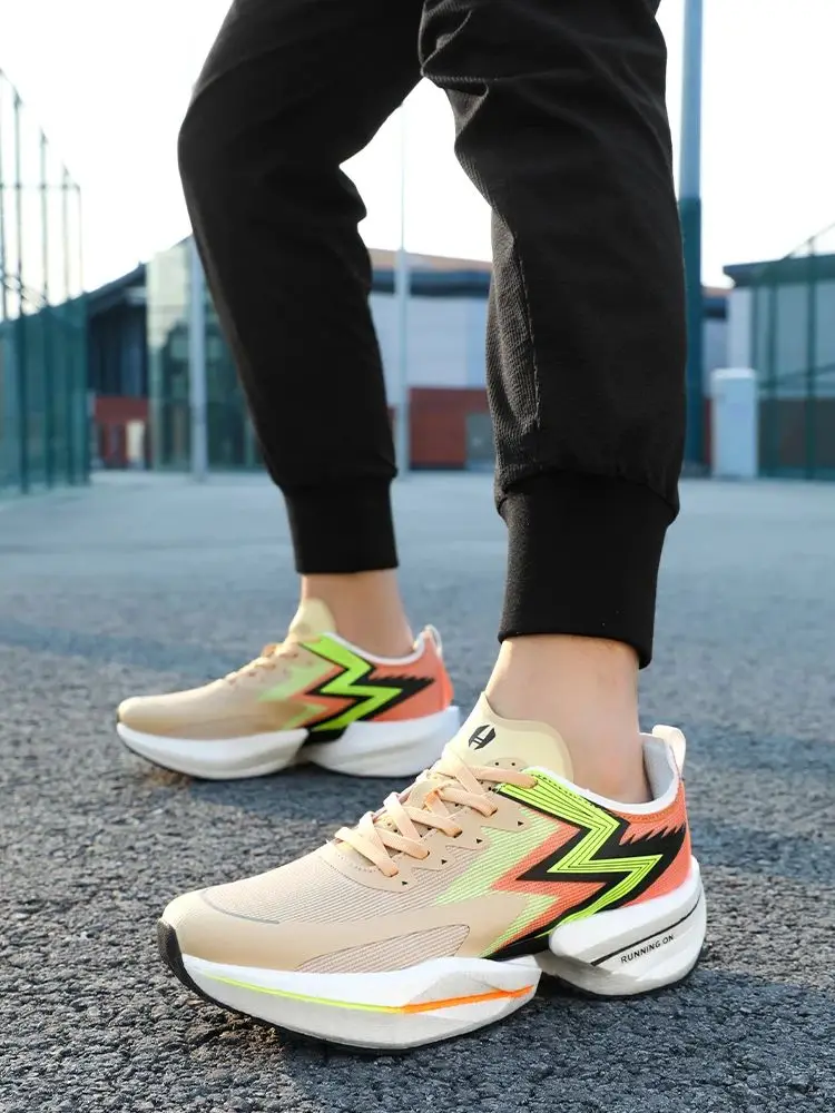 

Ultra-light shock-absorbing racing carbon plate running shoes, marathon rebound training sports shoes, men's shoes