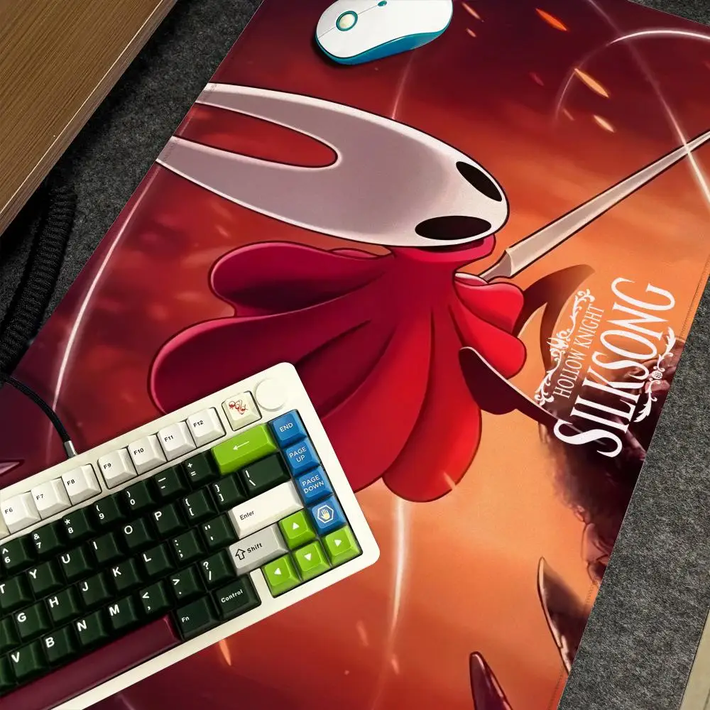 

Mouse Pad Xxl Computer Large Size Non-slip Knight H-Hollow Gamer Keyboard Silksong 90x40cm Art Design HD Deskmat