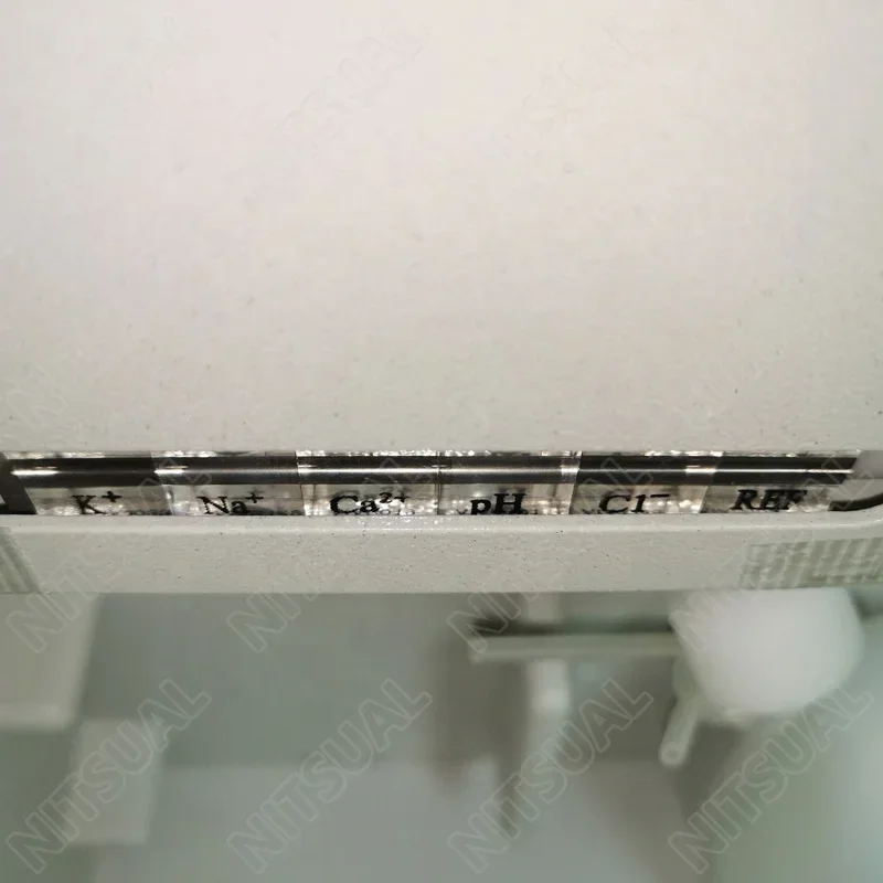 Medical Blood Test Machine 60 Samples/h Touch Screen Automated Blood Electrolyte Analyzer Blood & Gas Analysis System Class II