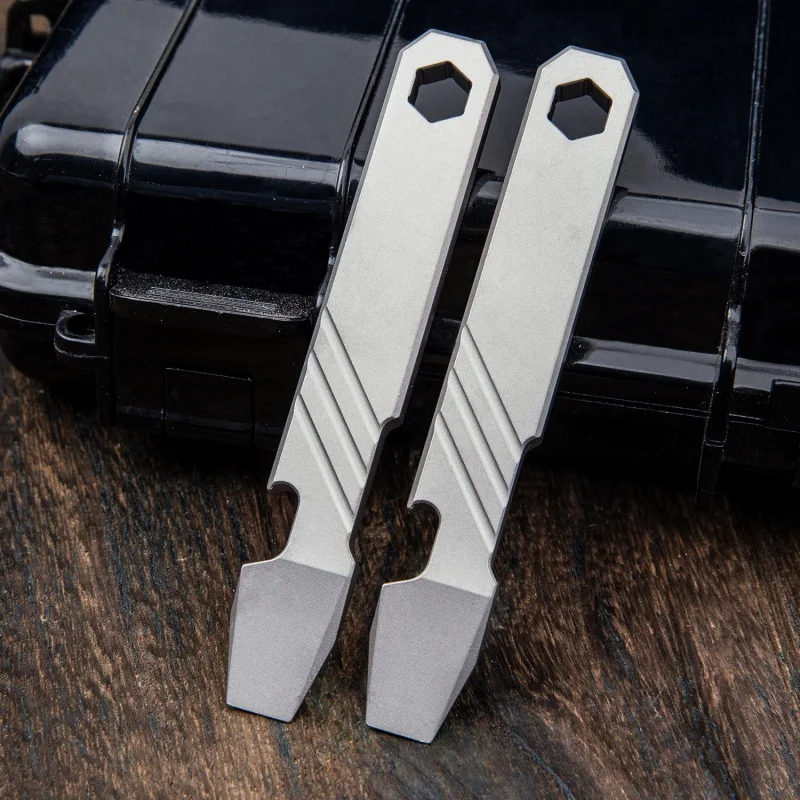 Mini Titan Legierung Brecheisen EDC Camping Ausrüstung Tragbare Multifunktions Flaschenöffner Sechskantschlüssel Outdoor Survival Werkzeuge