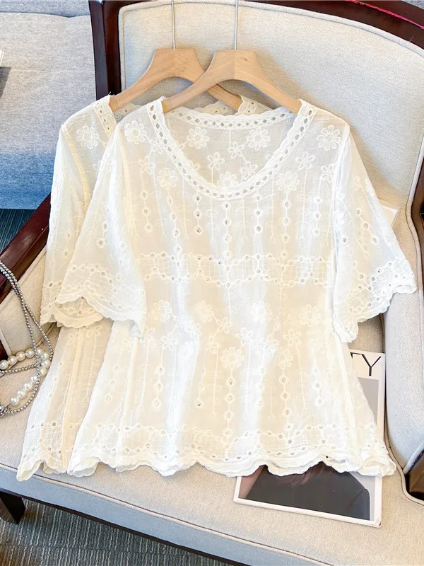 

Casual Embroidered Hollow out Short Sleeve Shirt Thin Summer New Style Women's plus Size round Neck Top Pure Color Loose Fit